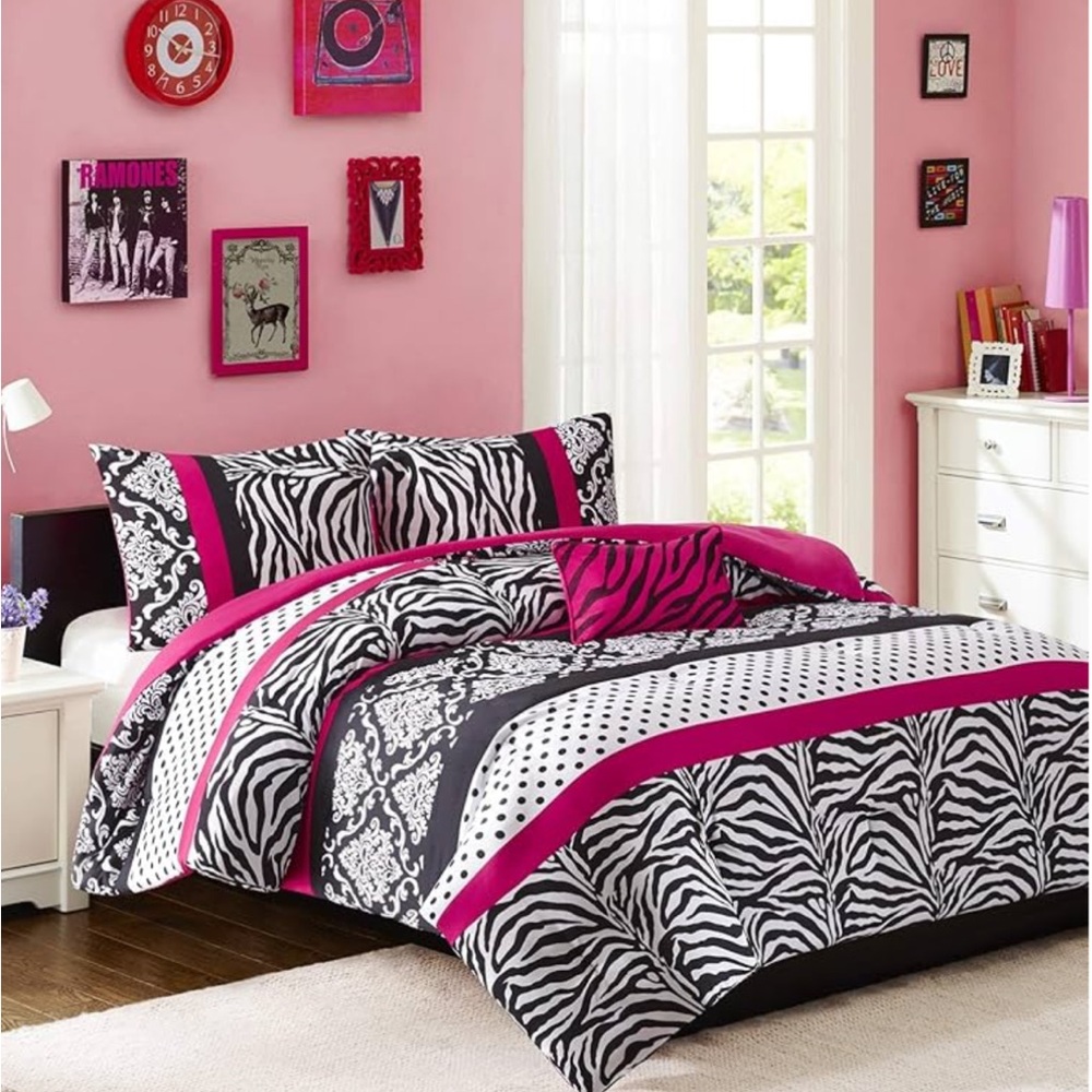 College Dorm Bundle